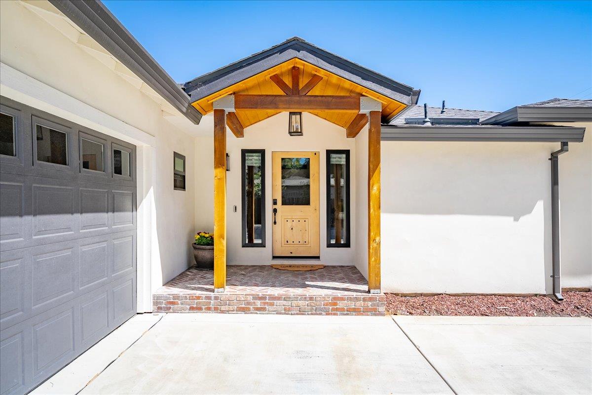 5700 Aguilar Road