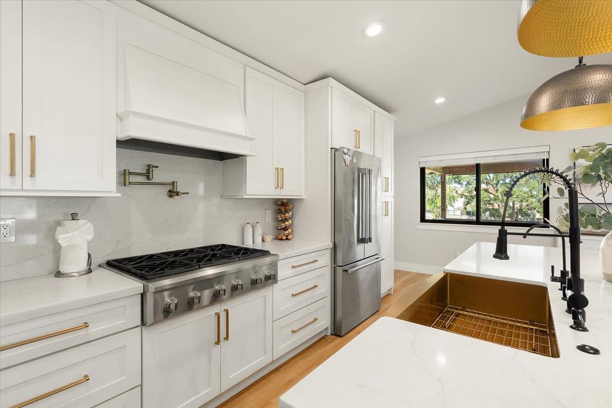 5700 Aguilar Road