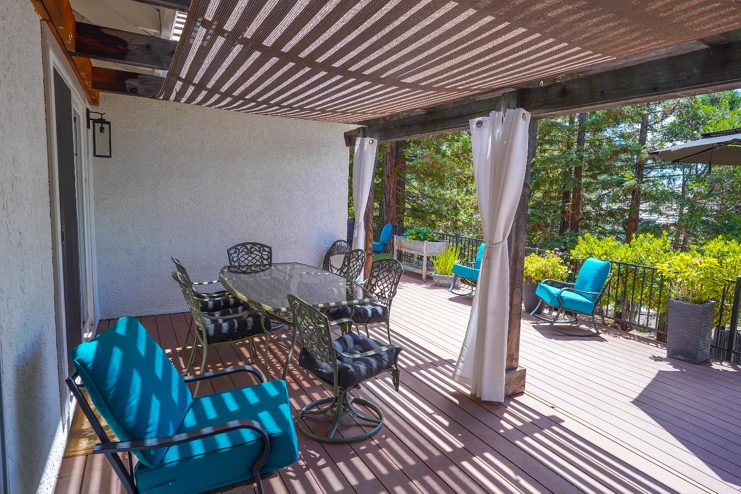 6565 Puerto Drive