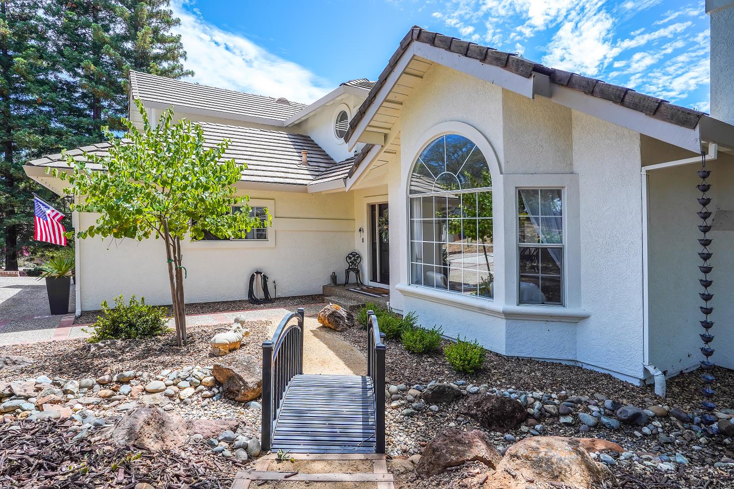 6565 Puerto Drive