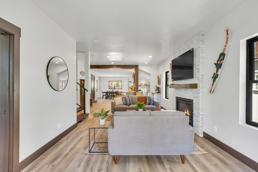 600 N Shore Boulevard