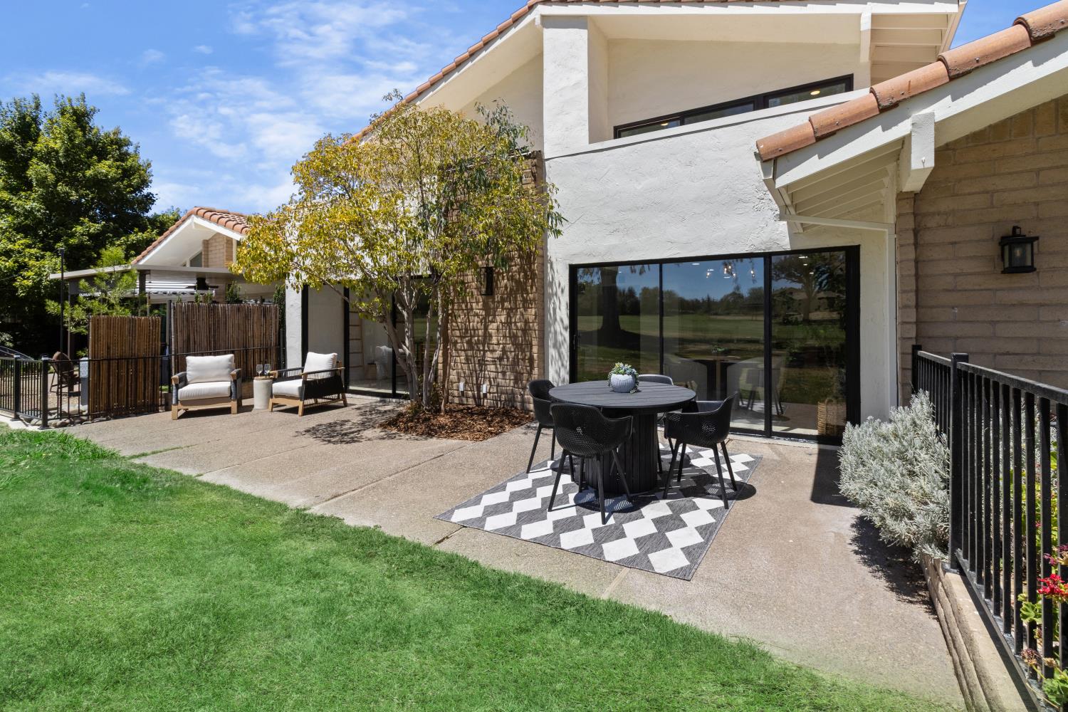 7151 Murieta Parkway