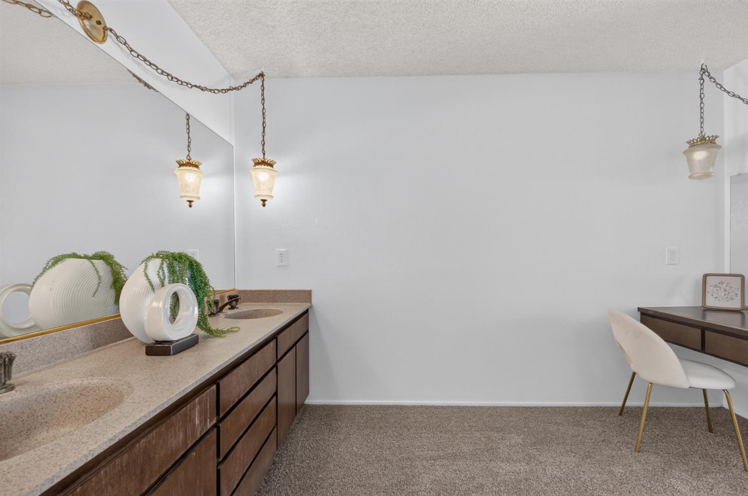 63 Six Rivers Circle
