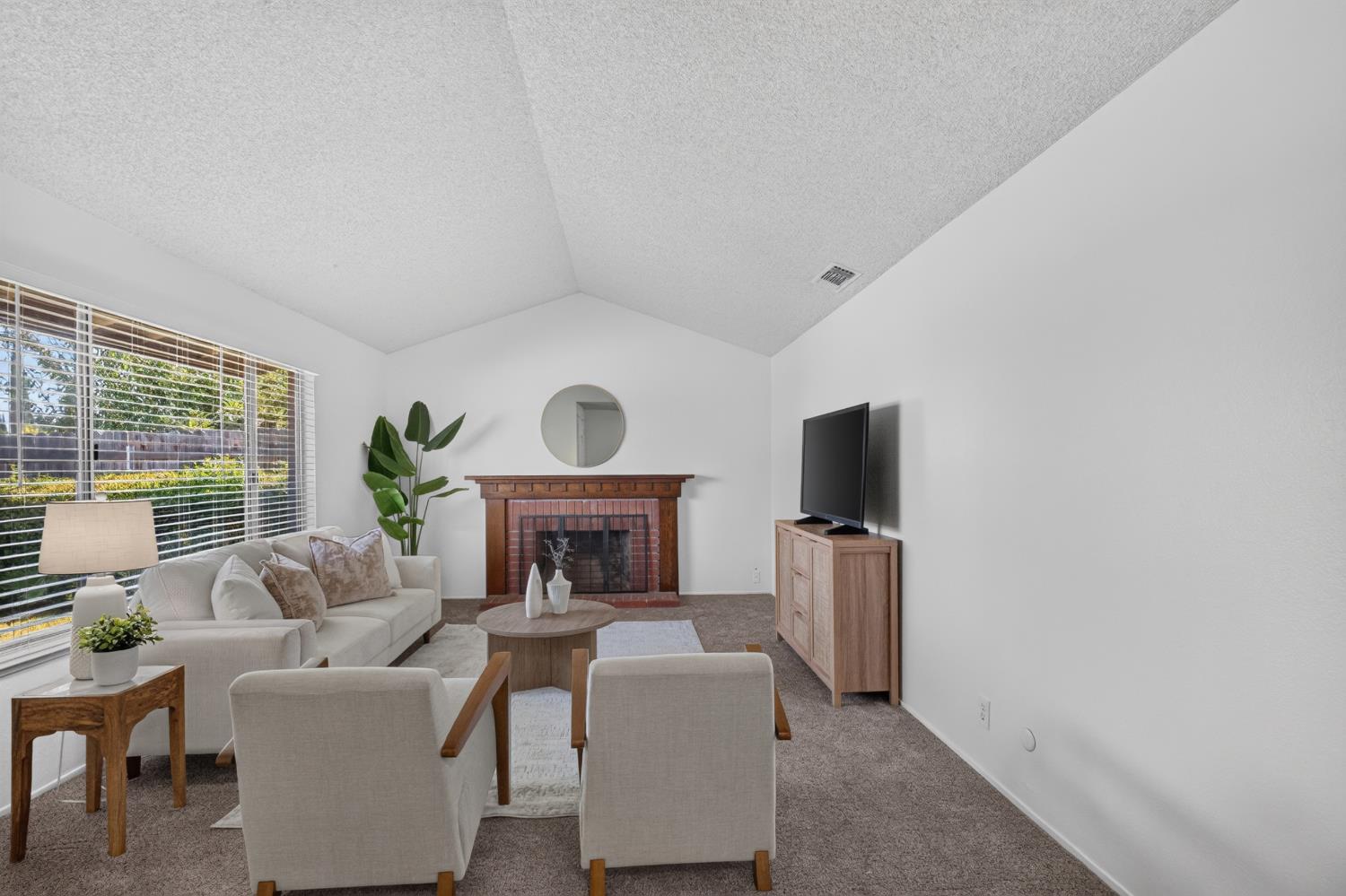 63 Six Rivers Circle