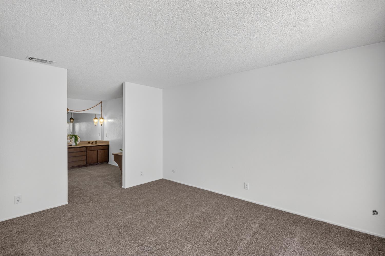 63 Six Rivers Circle