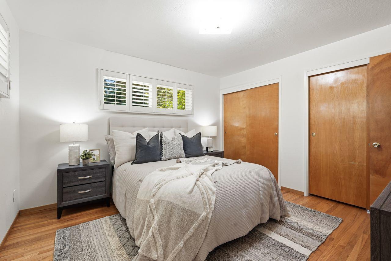 4744 Oakfield Circle