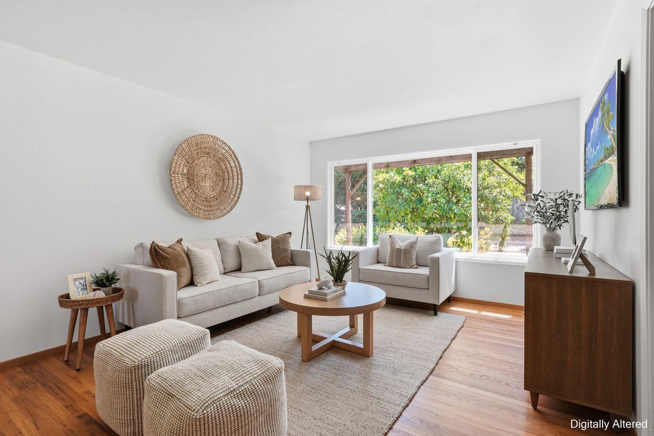 4744 Oakfield Circle