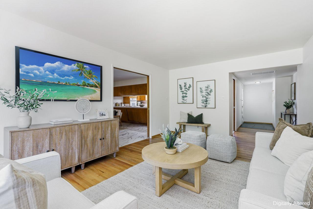 4744 Oakfield Circle