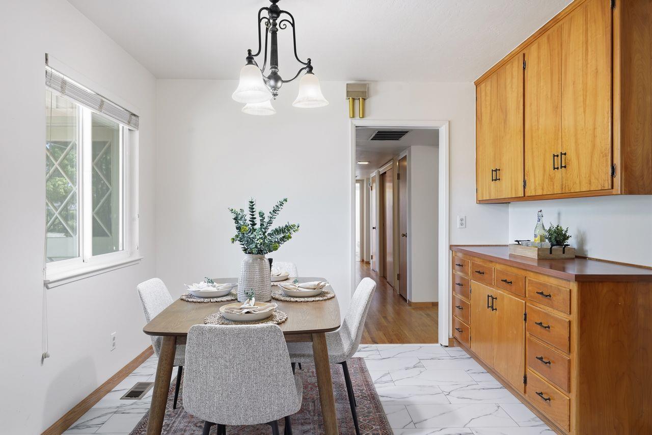 4744 Oakfield Circle