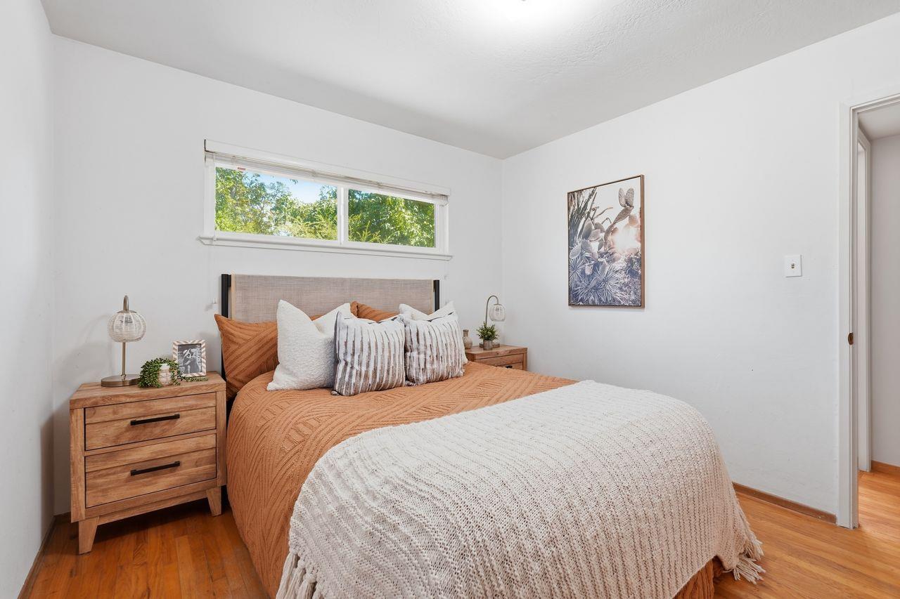 4744 Oakfield Circle