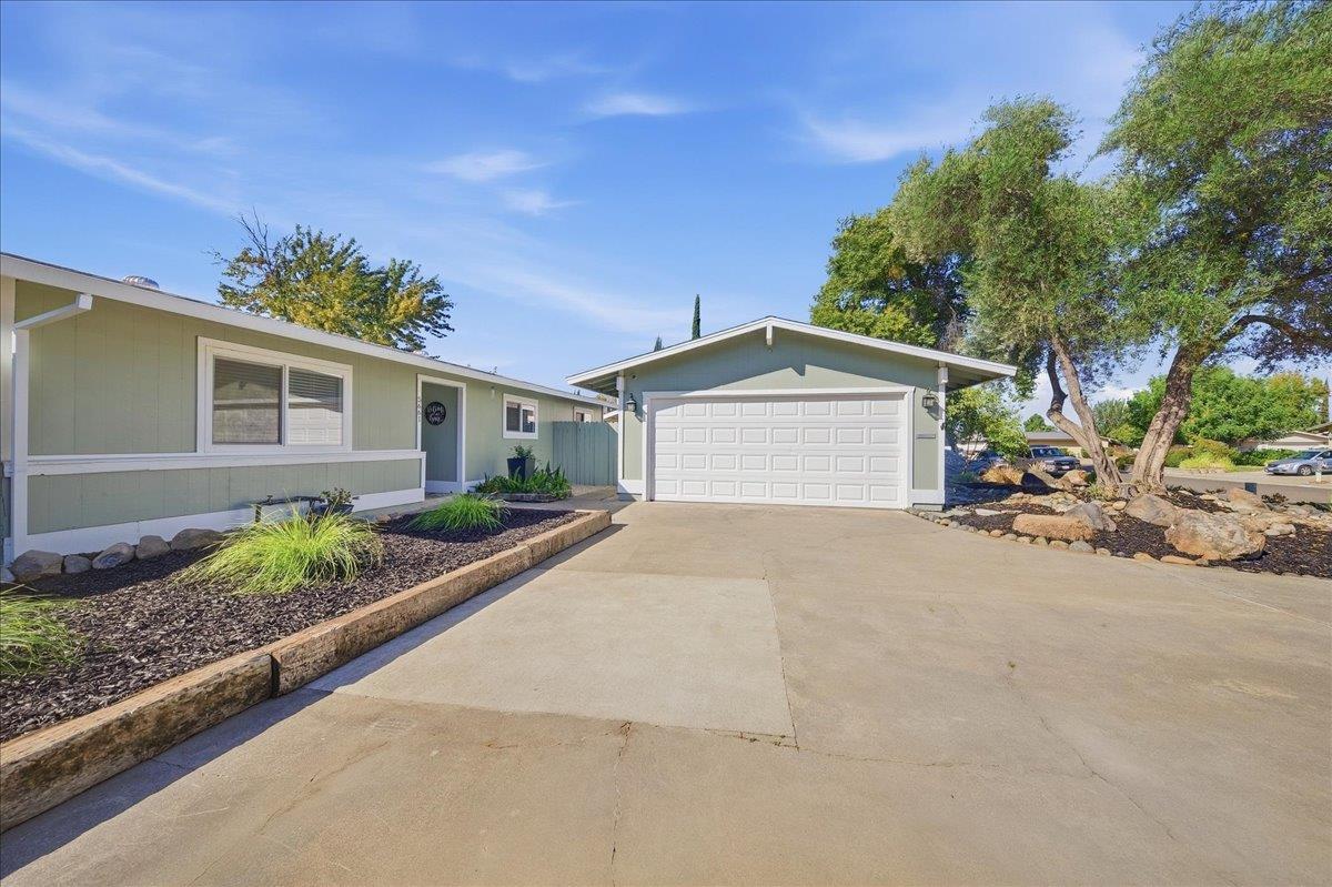 5661 Butano Way