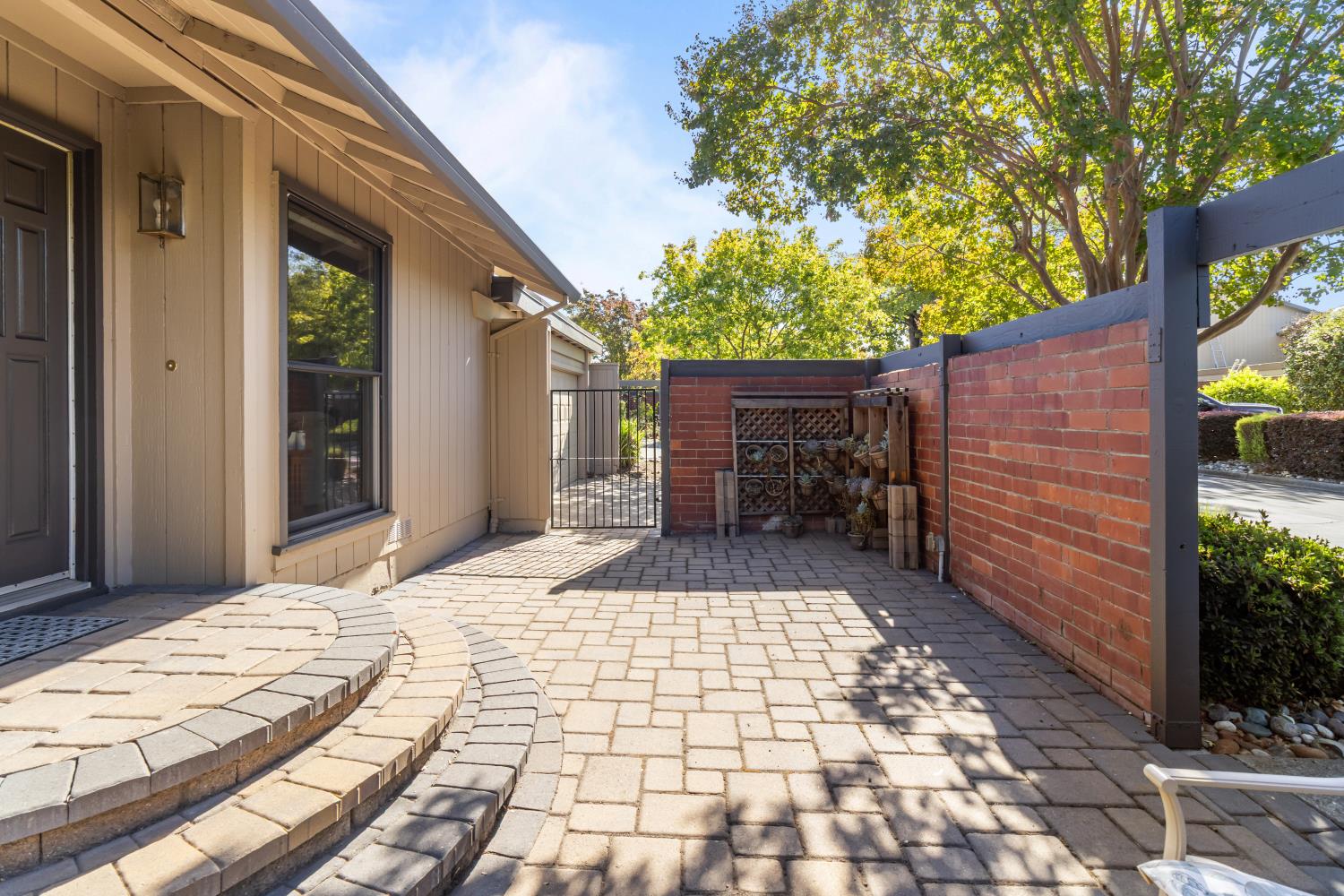 8737 Bluff Lane