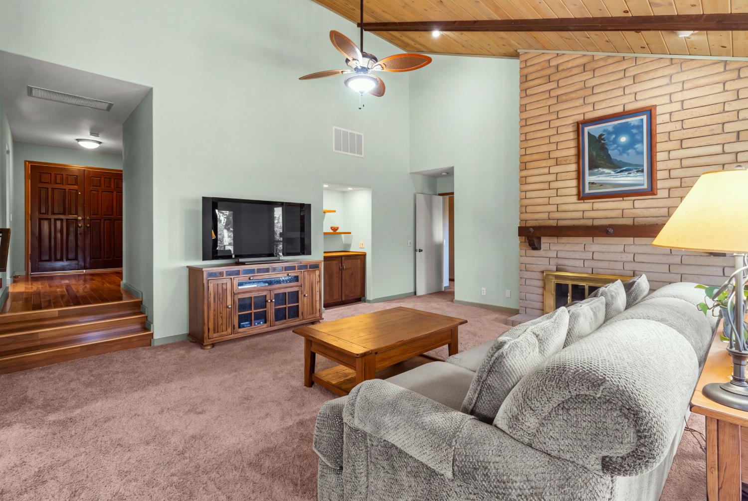 8737 Bluff Lane
