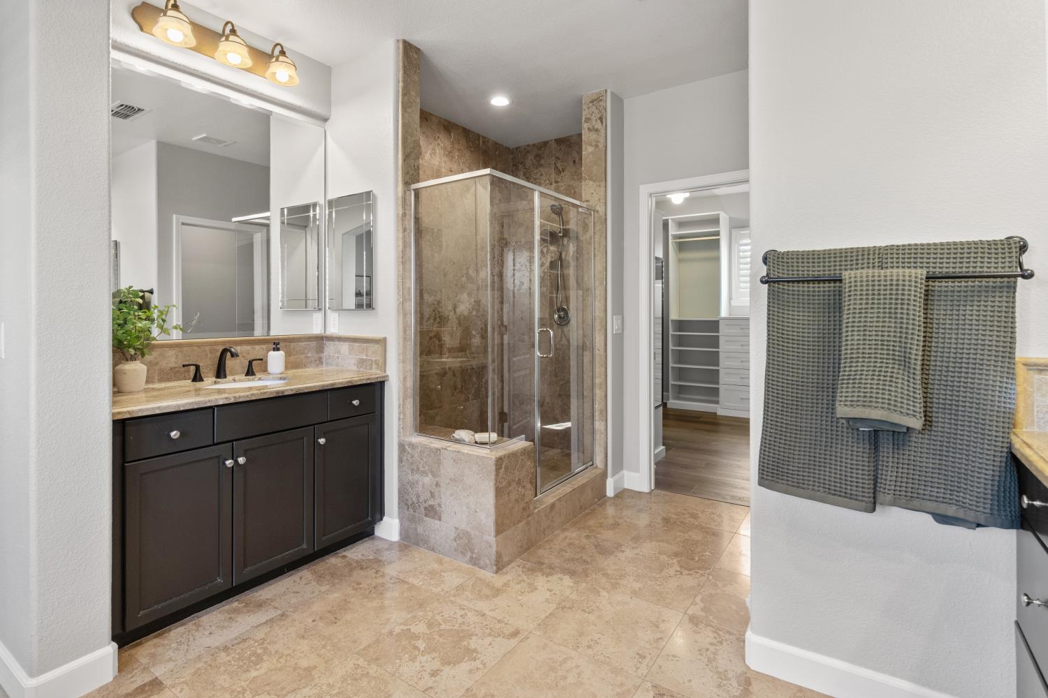 3030 Black Oak Drive