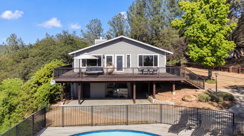 12460 Lakeview Way Grass Valley CA