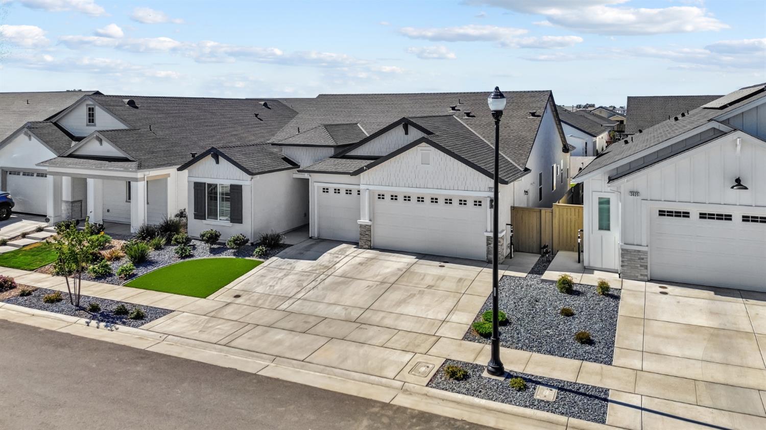 3017 Hemet Way