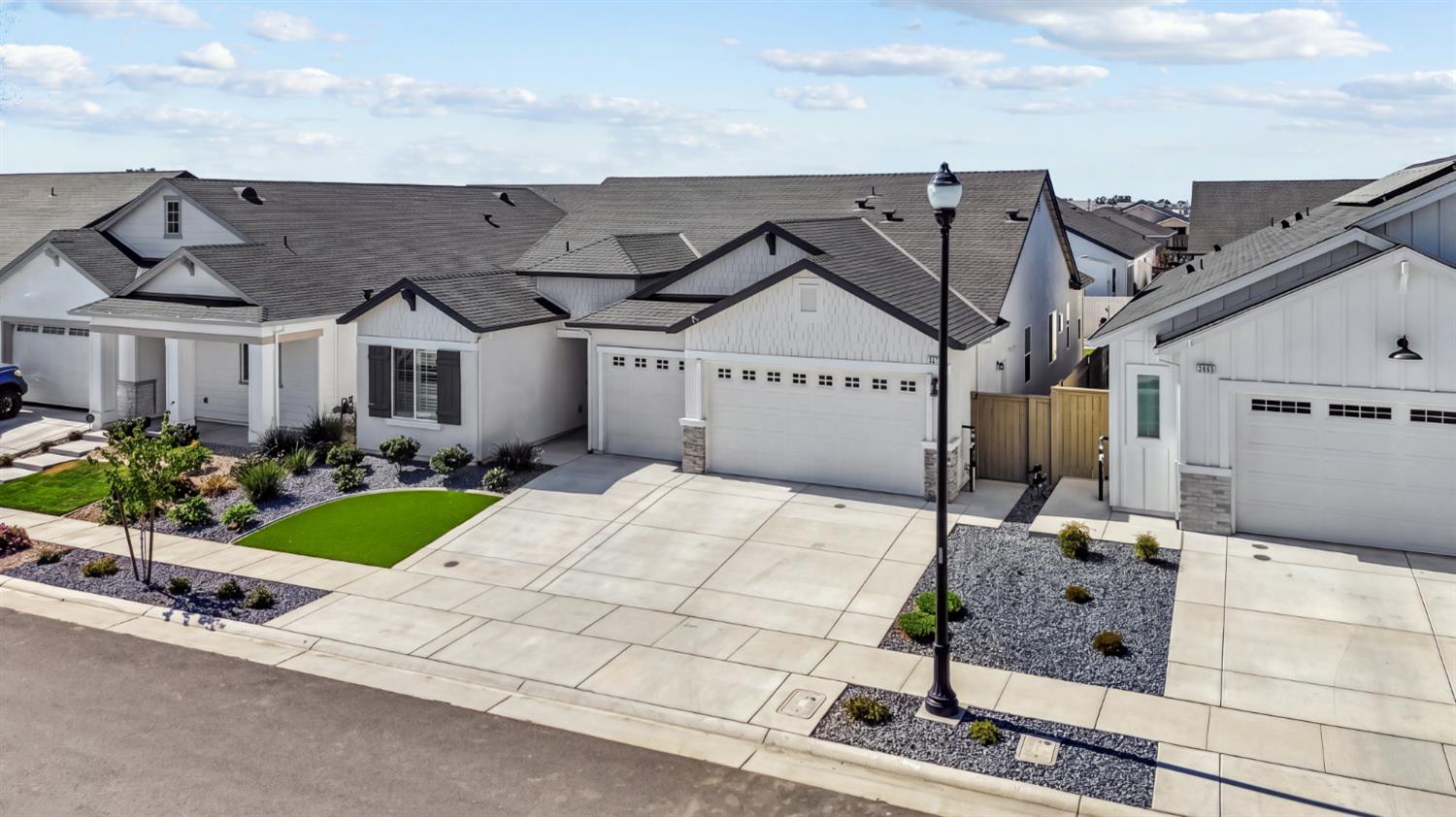 3017 Hemet Way