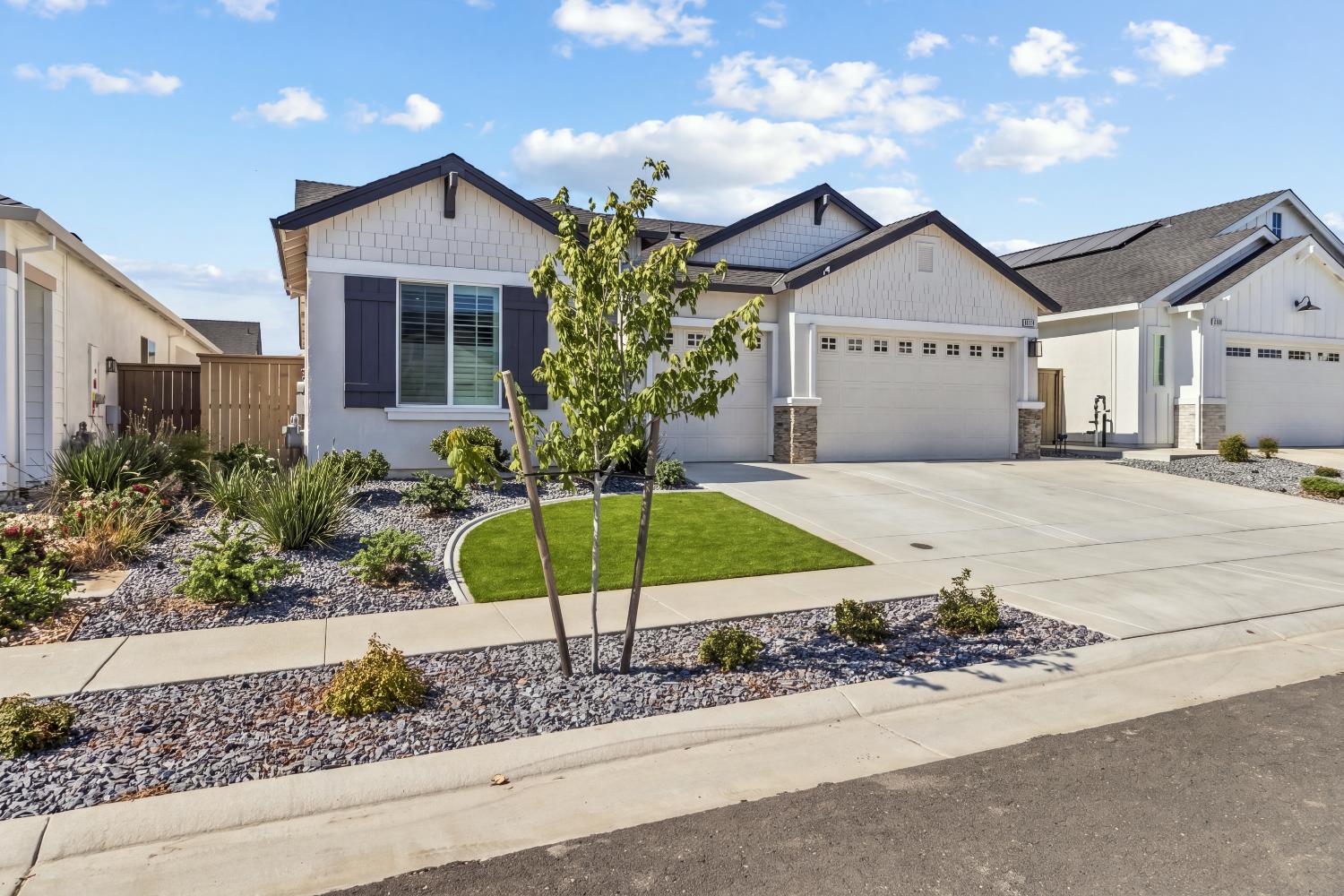 3017 Hemet Way
