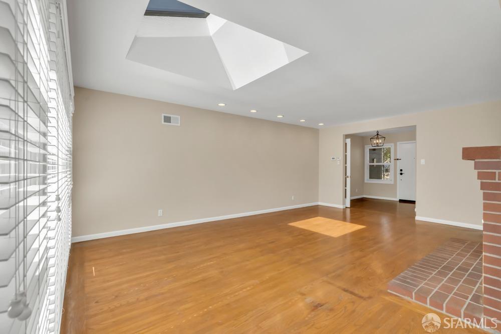 851 Taylor Boulevard
