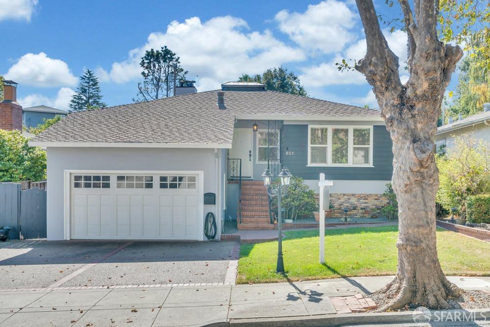 851 Taylor Boulevard