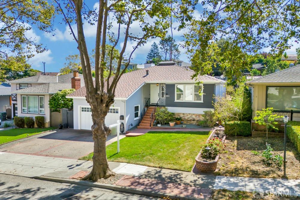 851 Taylor Boulevard