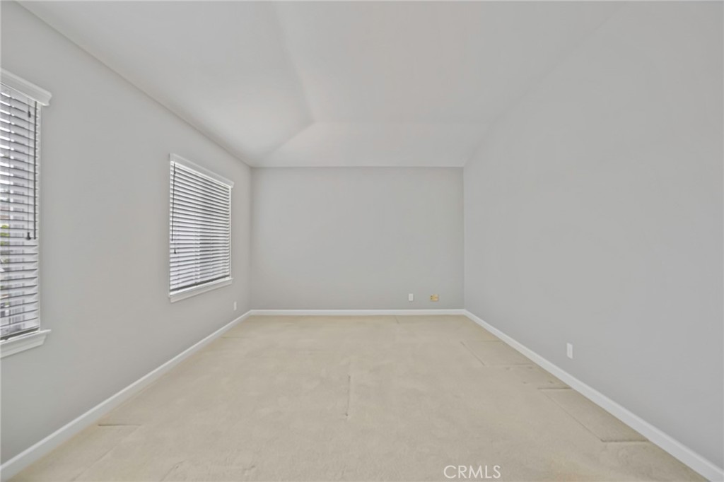 7004 Wildrose Terrace