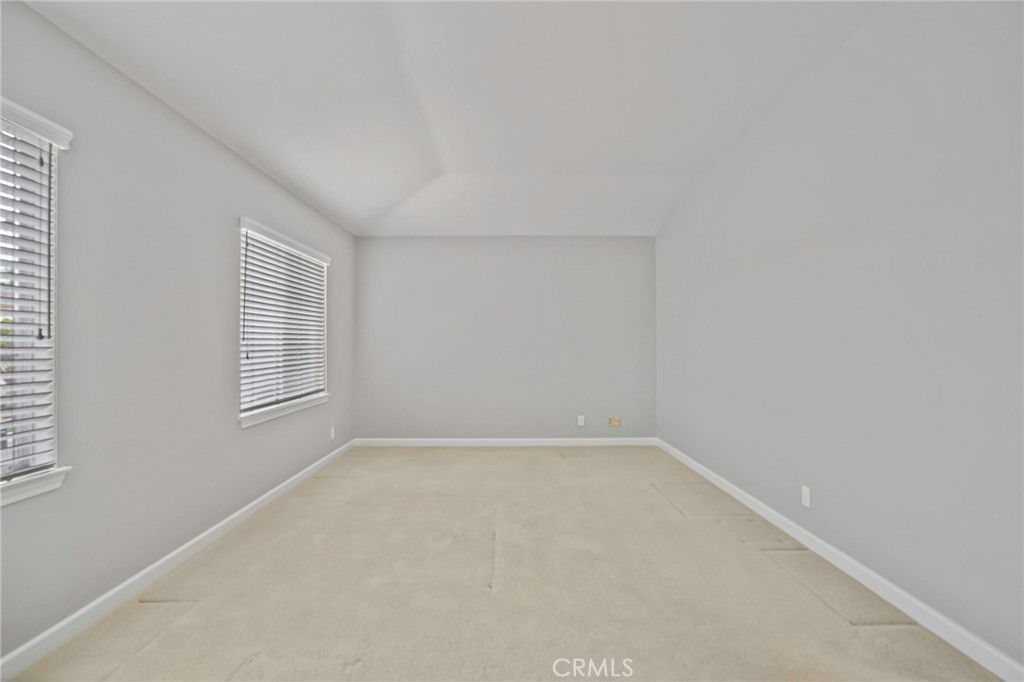 7004 Wildrose Terrace