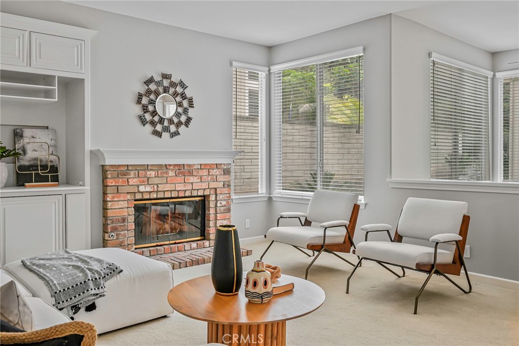 7004 Wildrose Terrace