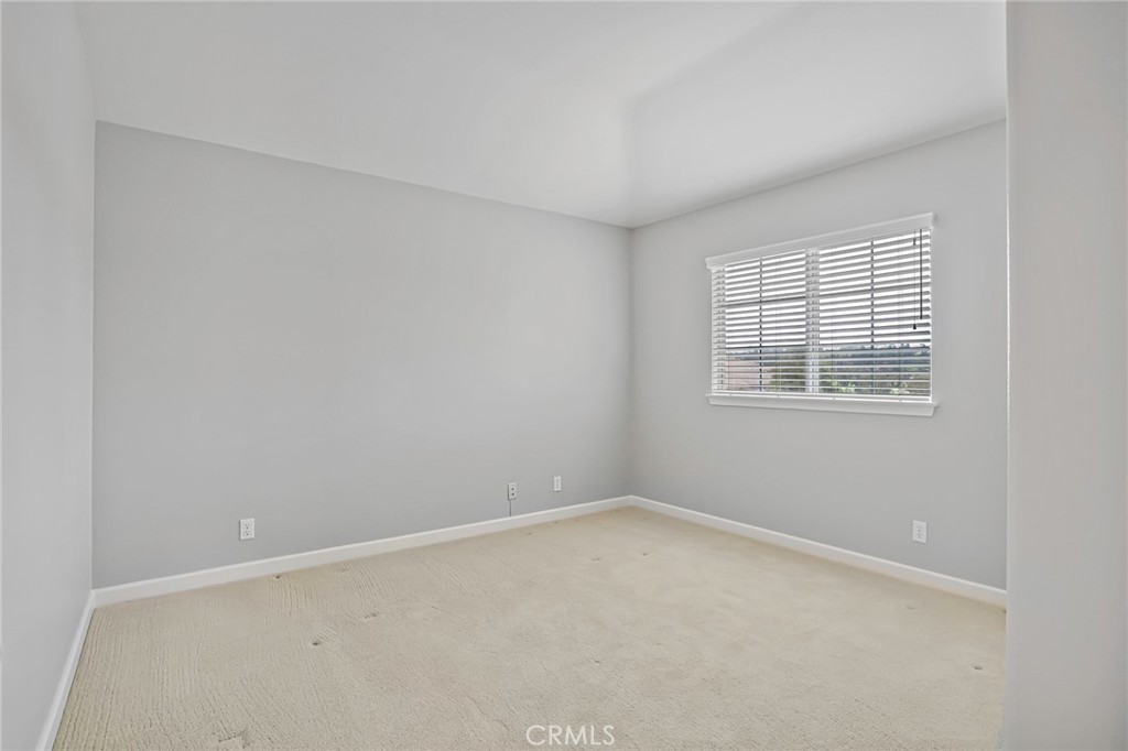 7004 Wildrose Terrace