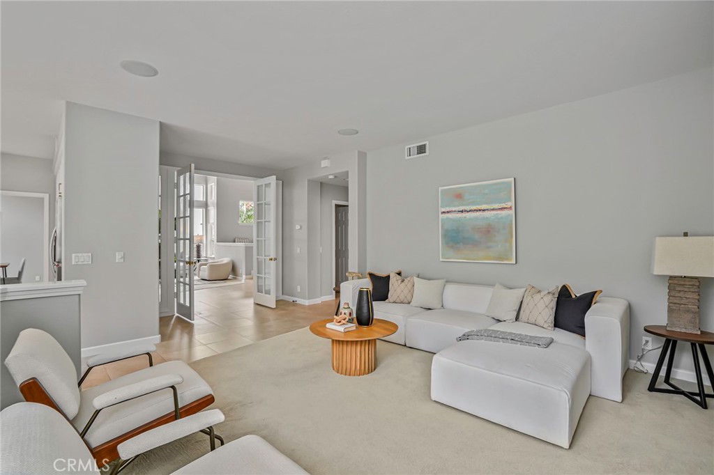 7004 Wildrose Terrace