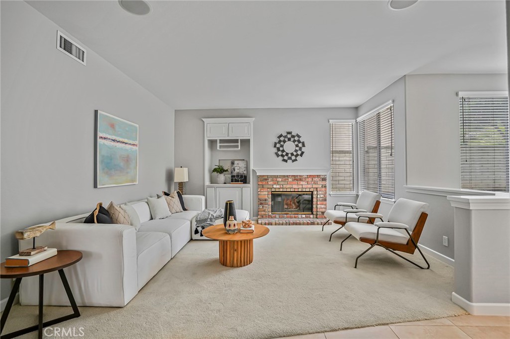 7004 Wildrose Terrace