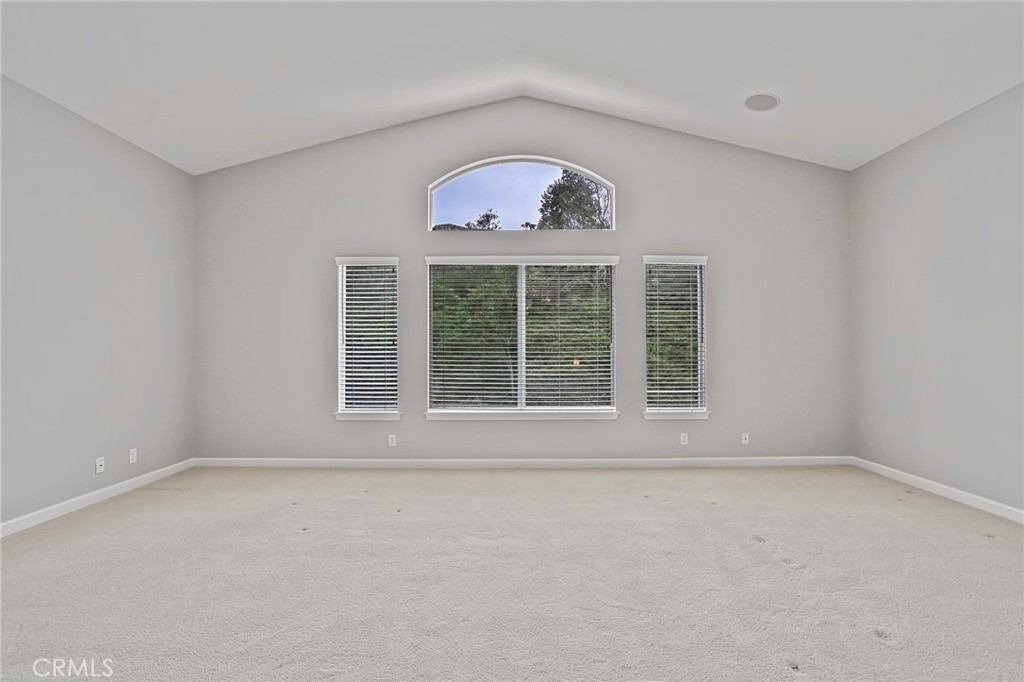 7004 Wildrose Terrace