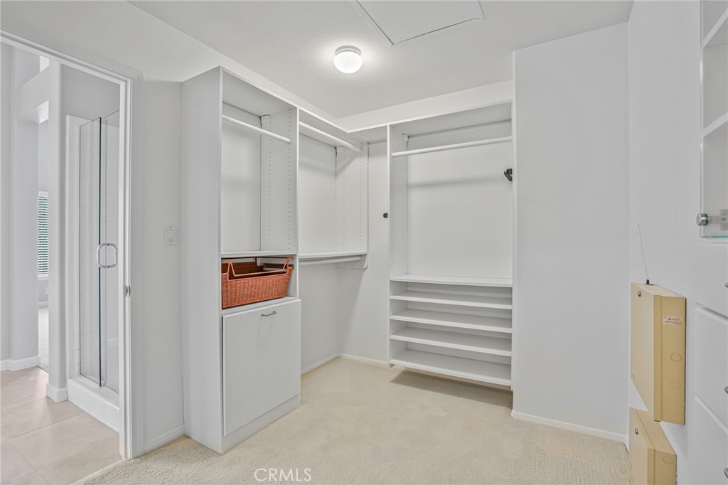 7004 Wildrose Terrace