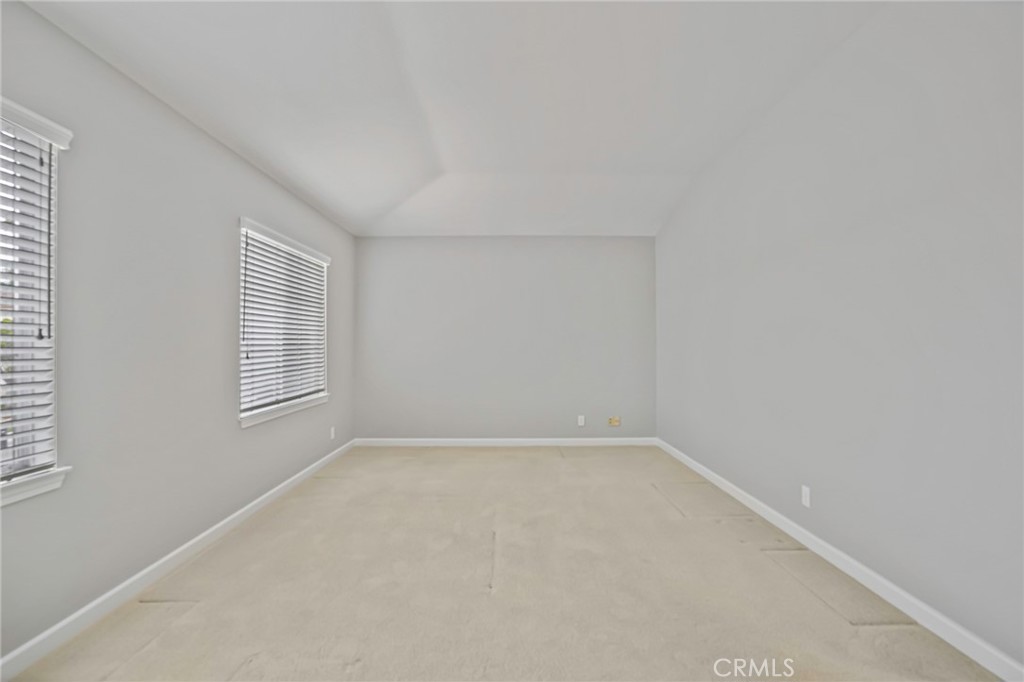 7004 Wildrose Terrace