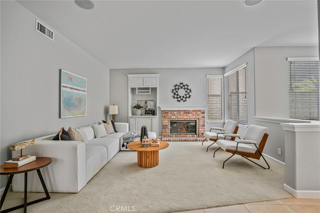 7004 Wildrose Terrace