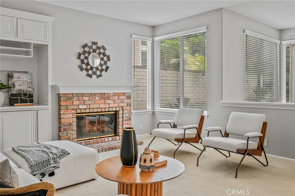 7004 Wildrose Terrace