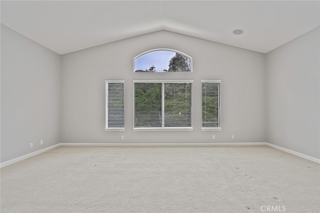 7004 Wildrose Terrace
