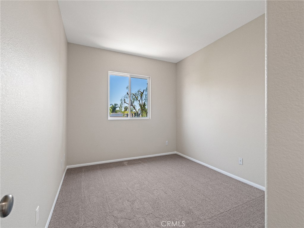 6045 Paseo Carreta