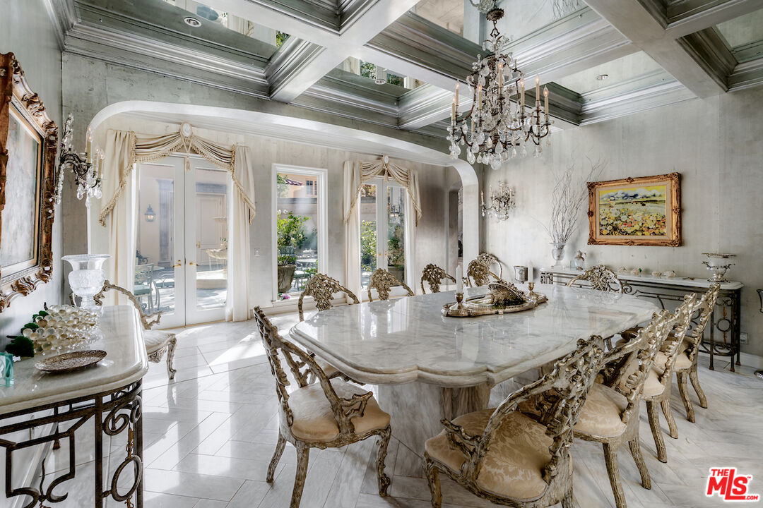 10275 Century Woods Dr