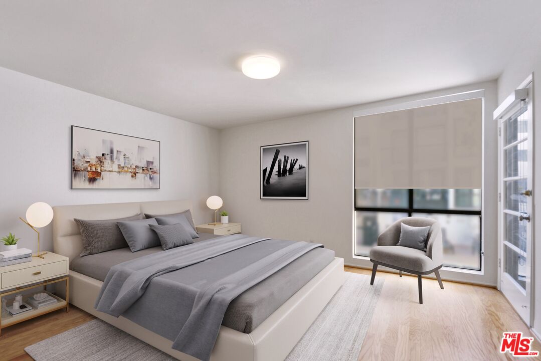 906 N Doheny Dr Unit: 322