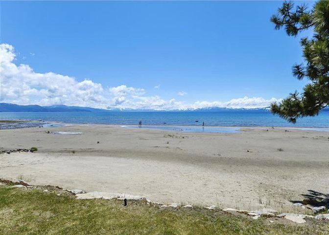 8000 North Lake Boulevard Unit: Lakefront #3