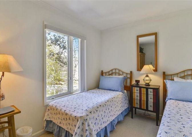 8000 North Lake Boulevard Unit: Lakefront #3