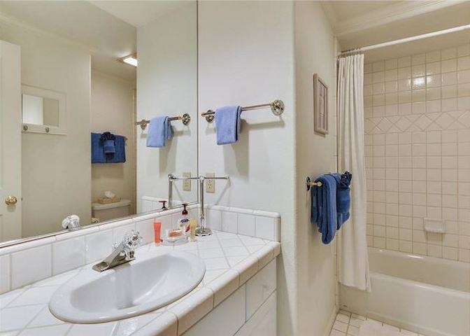 8000 North Lake Boulevard Unit: Lakefront #3