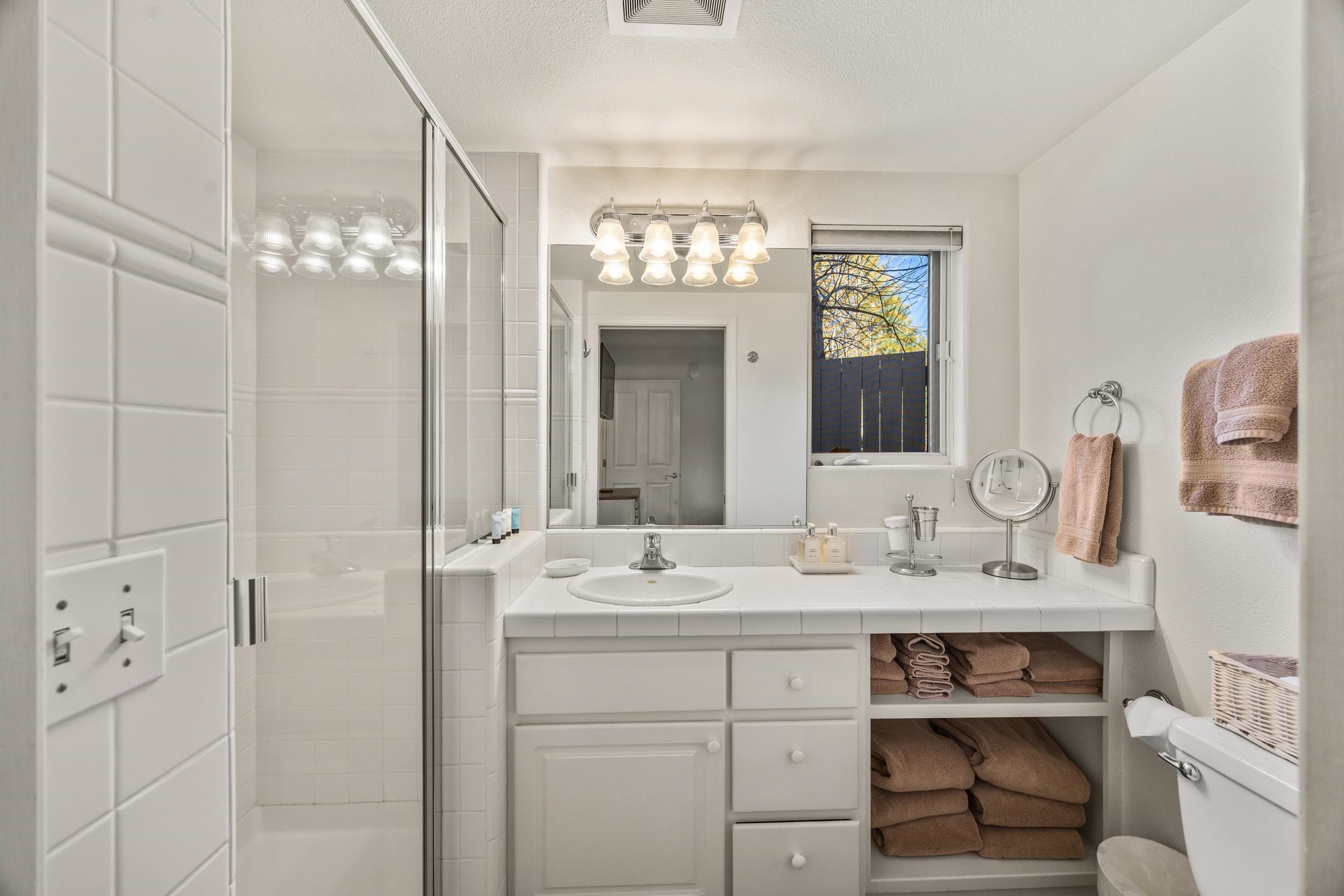 8004 North Lake Boulevard Unit: Garden Unit 2