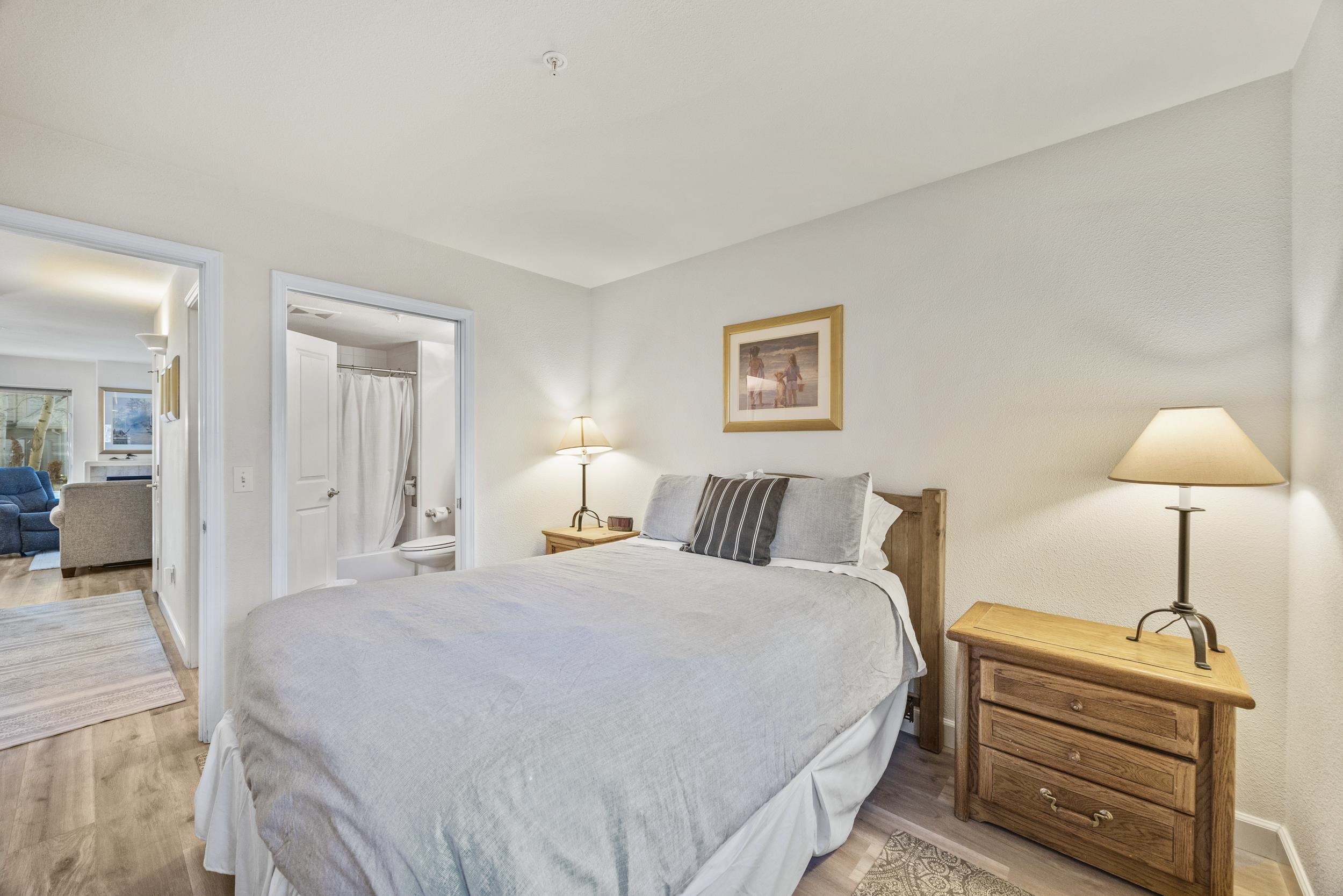 8004 North Lake Boulevard Unit: Garden Unit 2