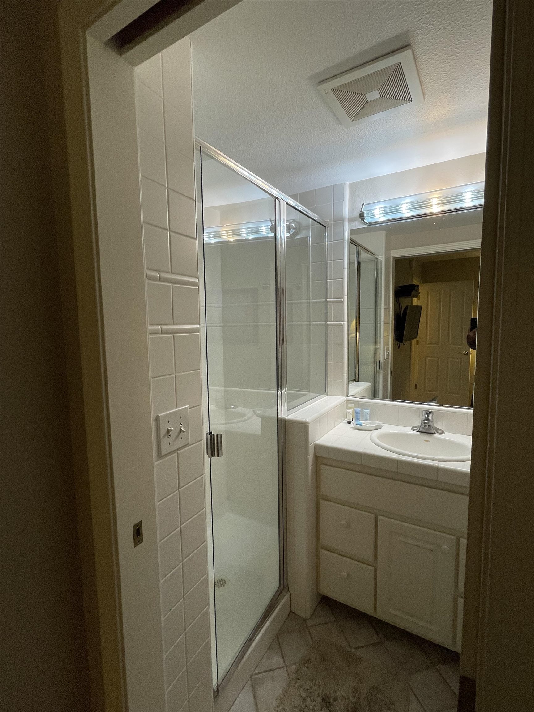 8004 North Lake Boulevard Unit: 5