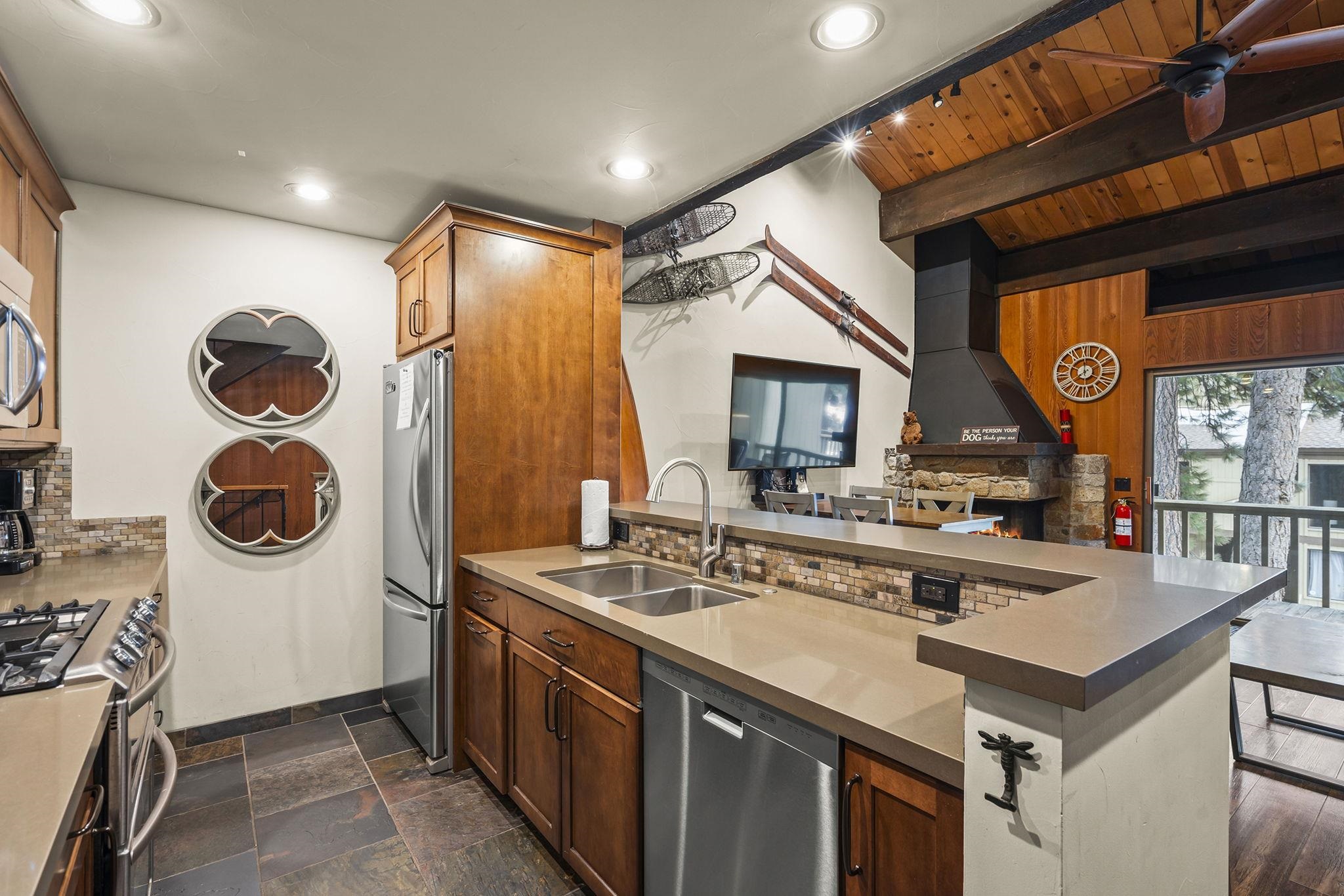 1001 Commonwealth Drive Unit: 57