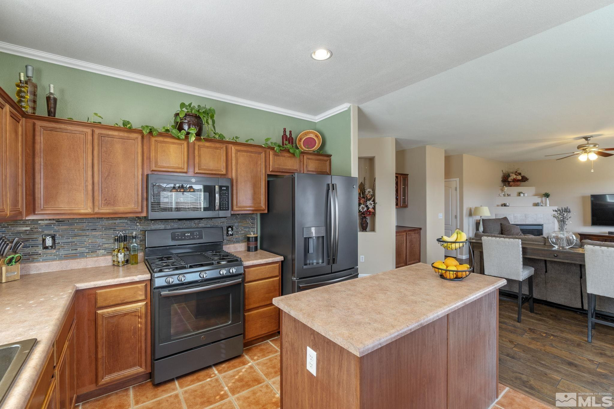 11640 Lone Desert Drive