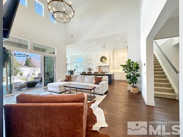 6110 S Pleasant Oak Trail