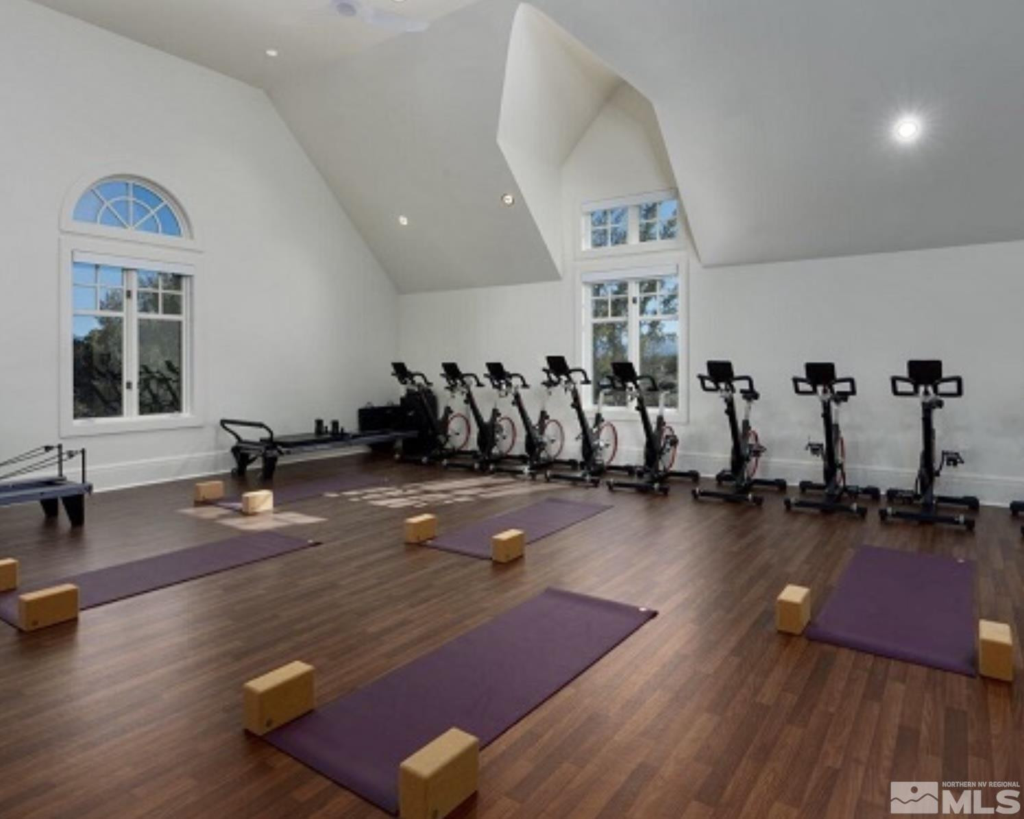 6110 S Pleasant Oak Trail